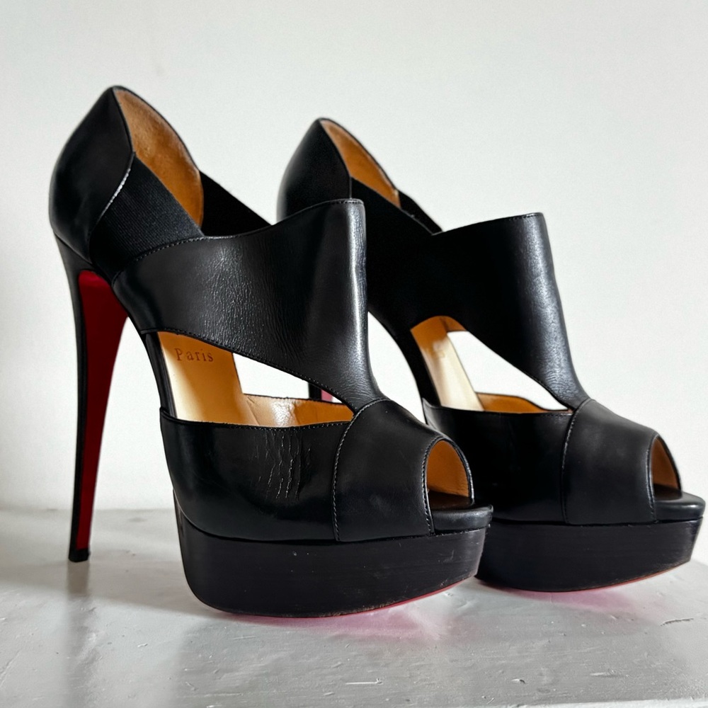 Christian Louboutin Pitou Leather Peep-Toe Bootie